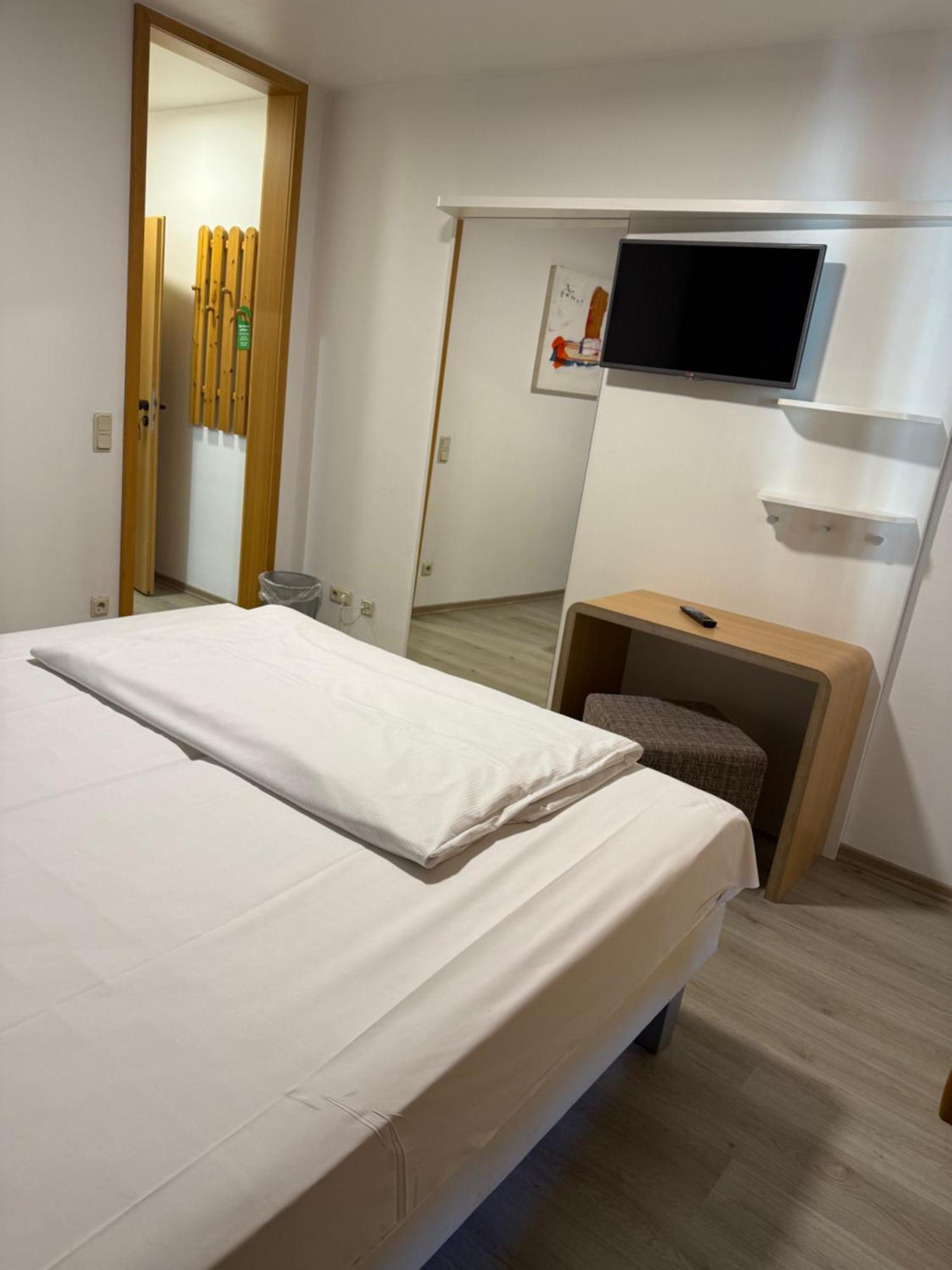 Hotel Eurocity Bruchköbel Kültér fotó