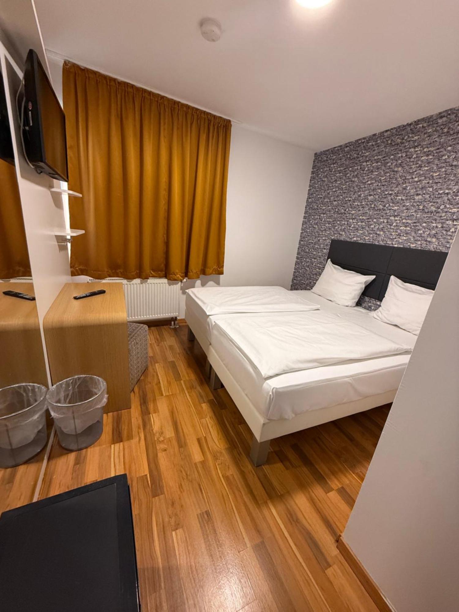 Hotel Eurocity Bruchköbel Kültér fotó